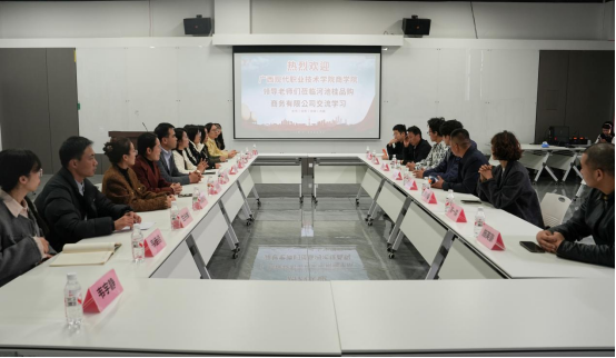 a4d449e1d81f46b8b17e51d7ec032e62.png a4d449e1d81f46b8b17e51d7ec032e62.png